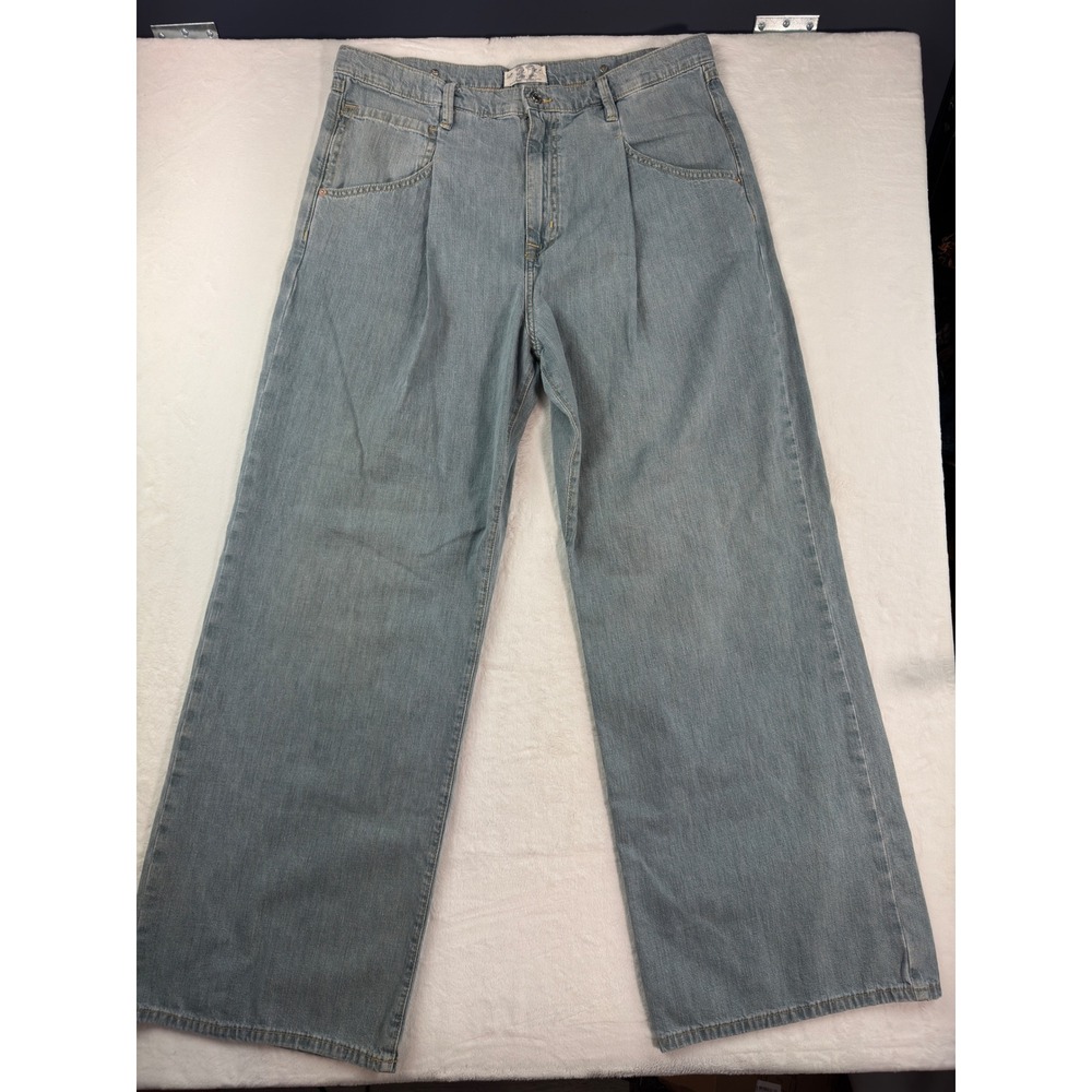 We The Free Free People Pleated Wide Leg Light Wash Denim Jeans 32